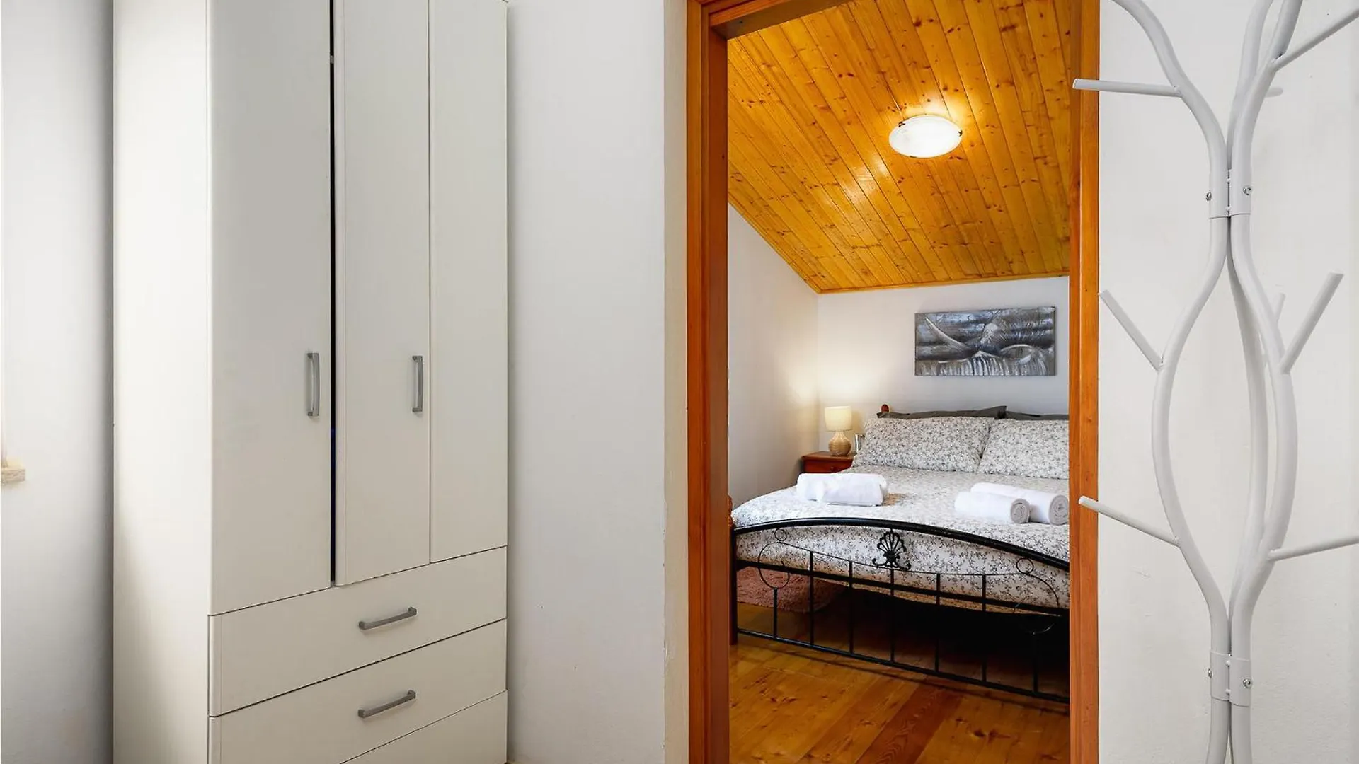 3 Bedroom Lovely Apartment In Labin Labin